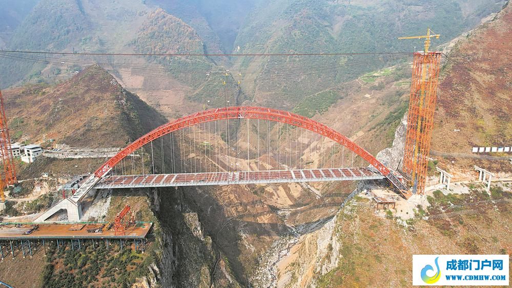 成都到南亚最便捷通道再进一步 宜攀高速雷波大桥合龙
